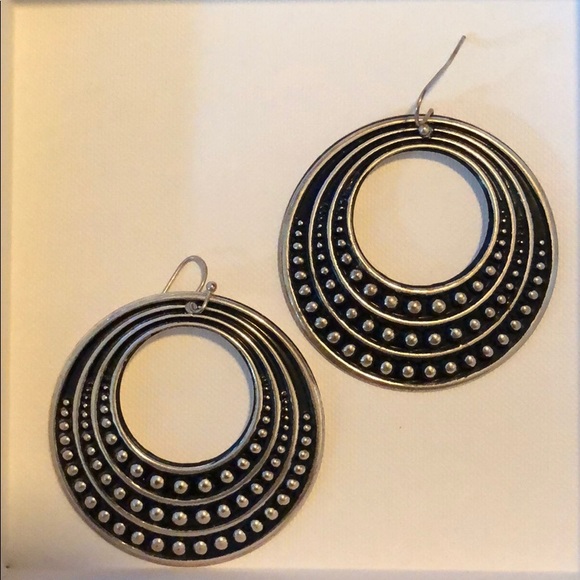 Jewelry - Circle Dangle Earrings